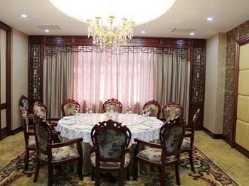 Hôtel Peach Blossom Castle à Shanghai Extérieur photo